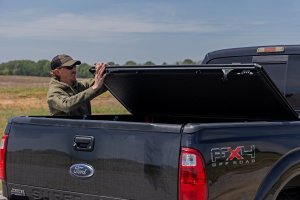 Ford F-250 Super Duty Hard Low Profile Bed Cover - Rough Country - Tri-fold - '99-'16